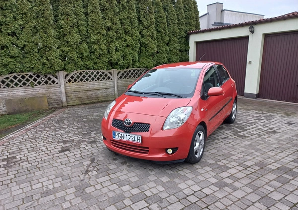 Toyota Yaris cena 16900 przebieg: 210442, rok produkcji 2006 z Witkowo małe 172